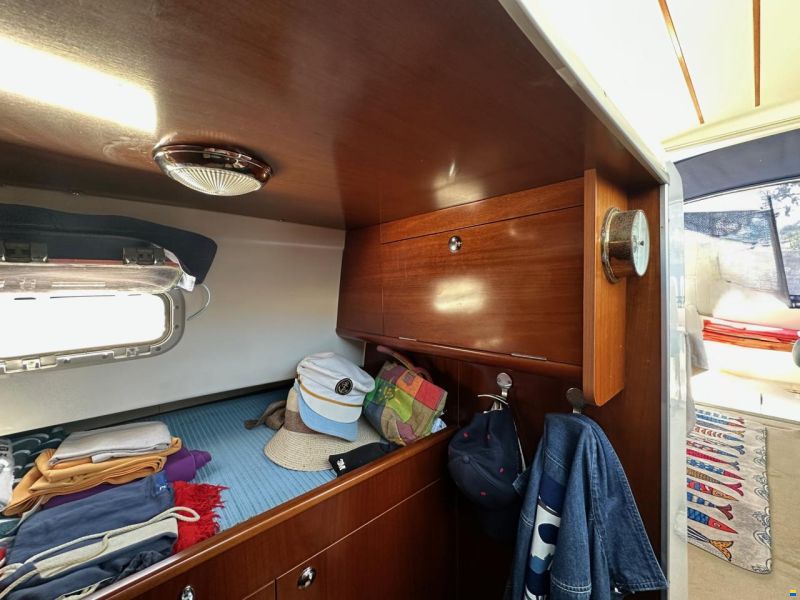Beneteau Antares 9