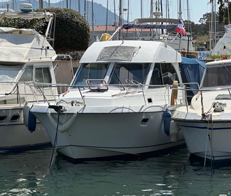 Beneteau Antares 9