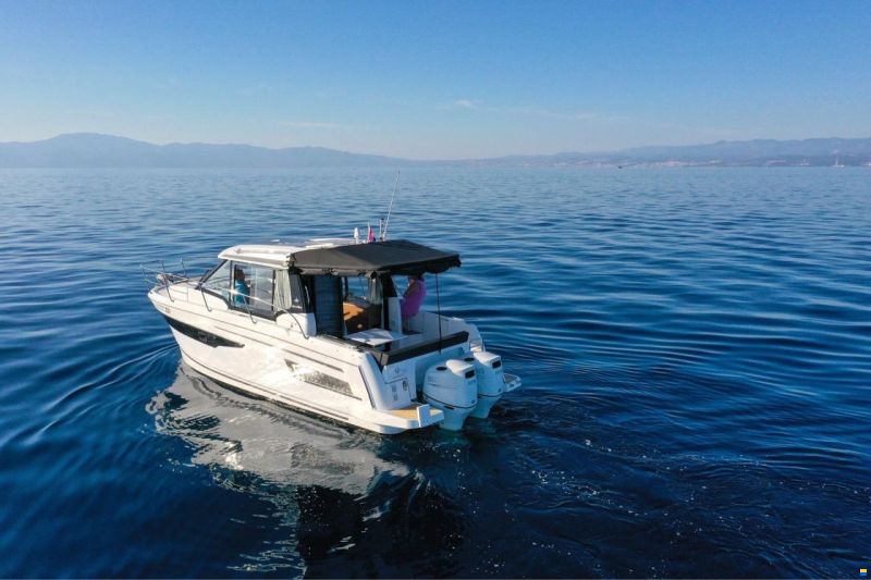 Jeanneau Merry Fisher 895