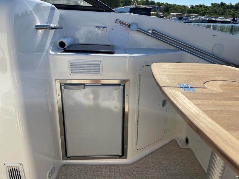 Bayliner 742 Cuddy