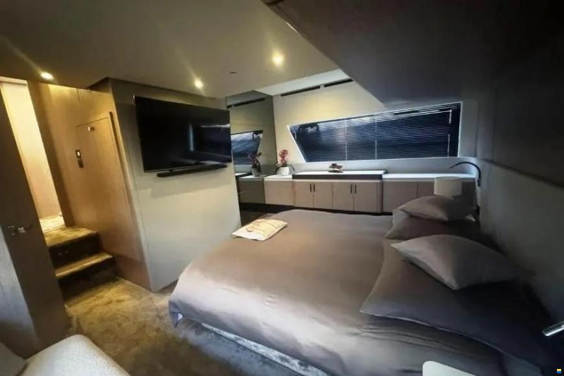 Azimut 53 Fly, 2024