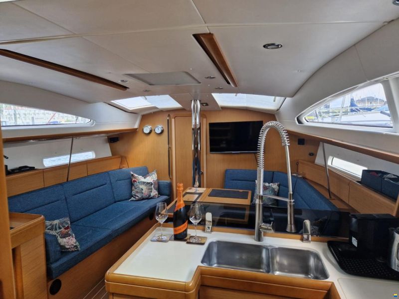 Jeanneau Sun Odyssey 42DS