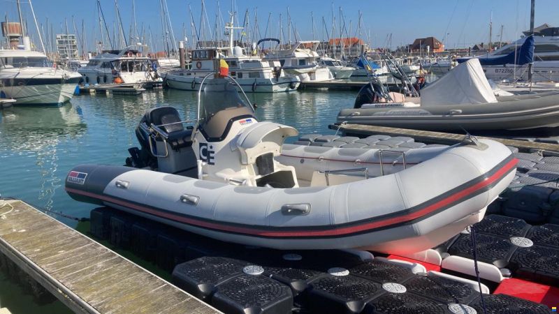 Valiant 5.70