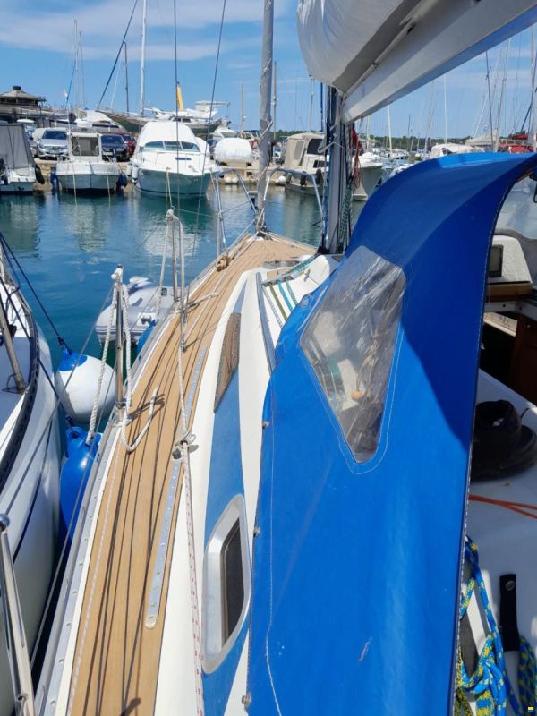 Bavaria 26