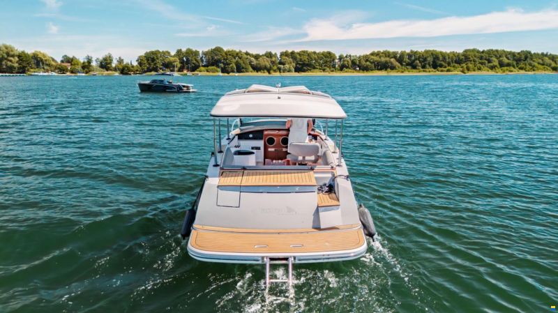 Alfastreet 23 Cabin electric