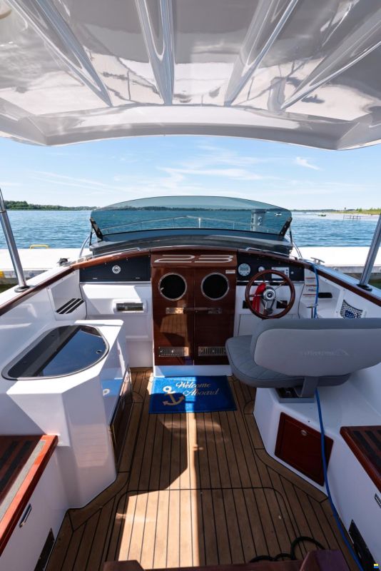 Alfastreet 23 Cabin electric