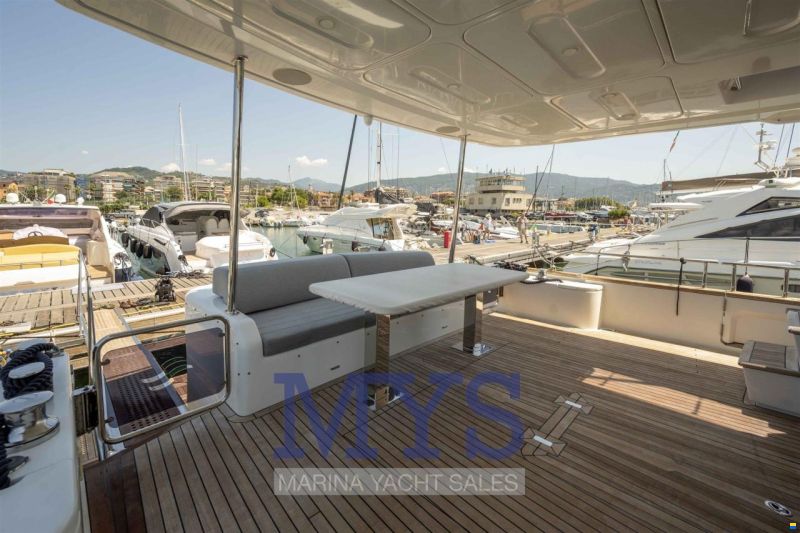 Sirena Yacht 58