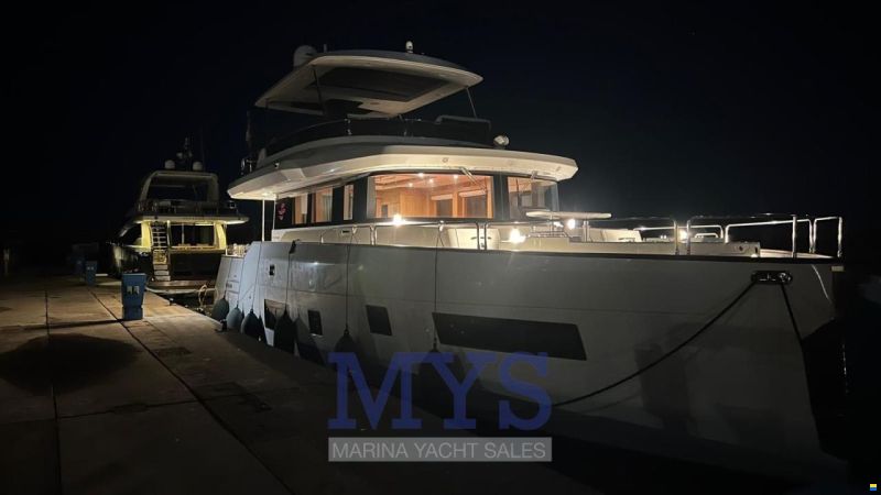 Sirena Yacht 58