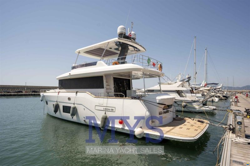 Sirena Yacht 58