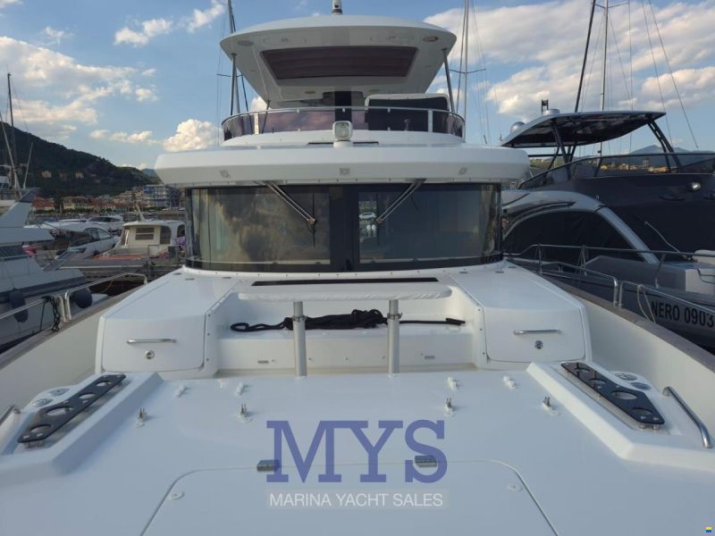 Sirena Yacht 58