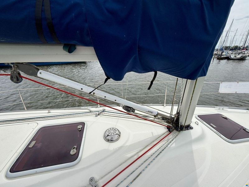 Bavaria 30