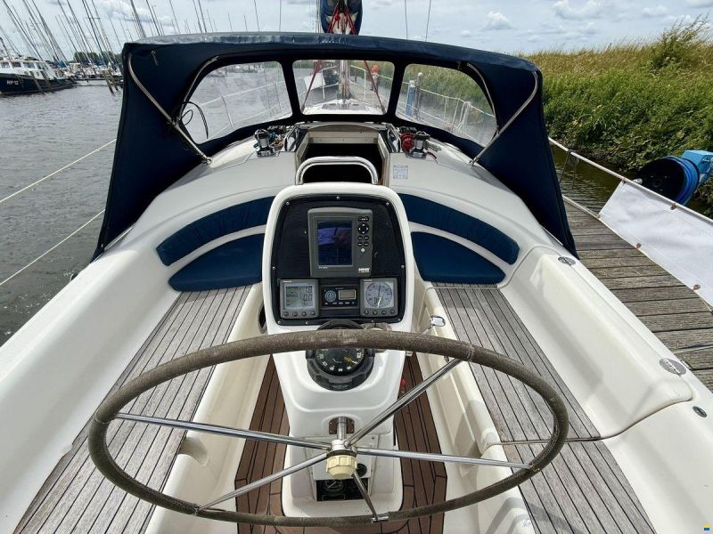 Bavaria 30