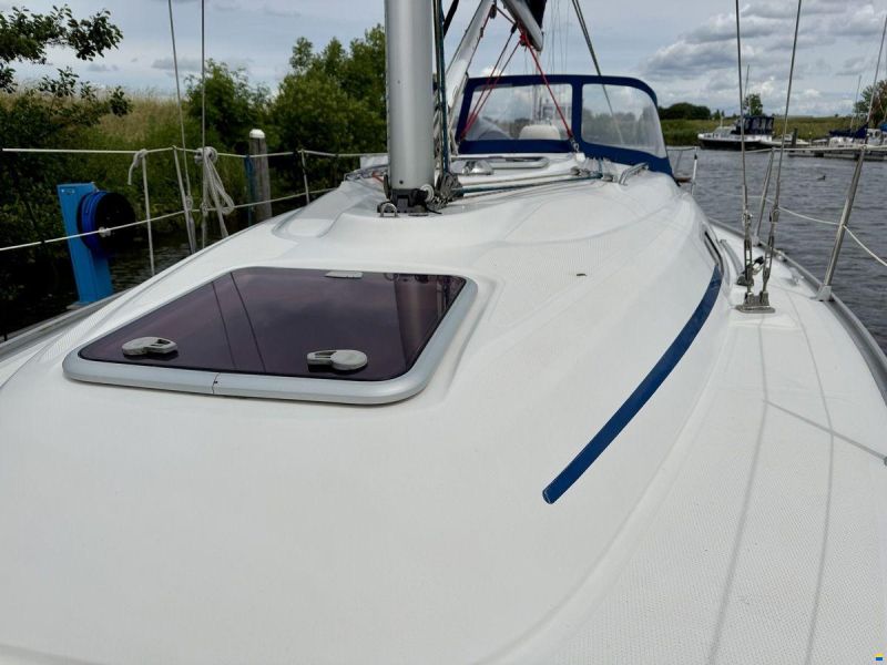 Bavaria 30