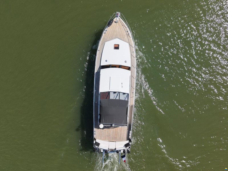 Valkkruiser Super Falcon 45 Cabrio