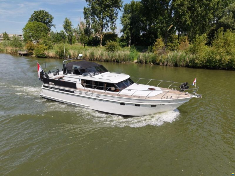 Valkkruiser Super Falcon 45 Cabrio