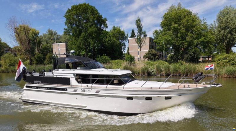 Valkkruiser Super Falcon 45 Cabrio