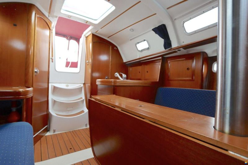 Beneteau Oceanis 311 Clipper