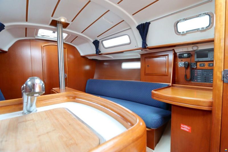 Beneteau Oceanis 311 Clipper