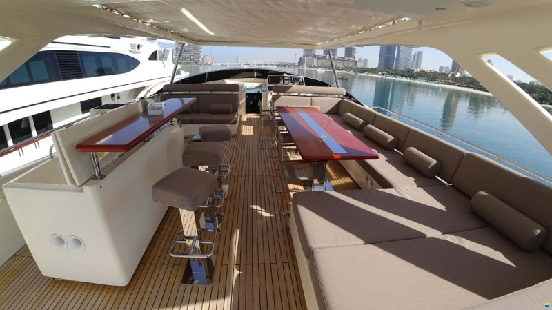 Numarine 102 Flybridge