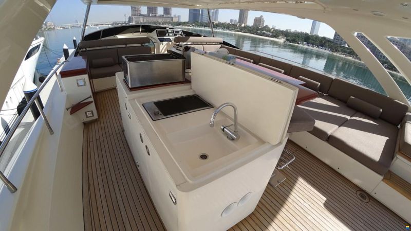 Numarine 102 Flybridge