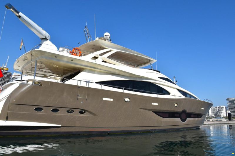 Numarine 102 Flybridge