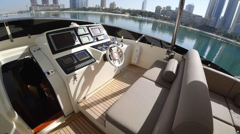 Numarine 102 Flybridge