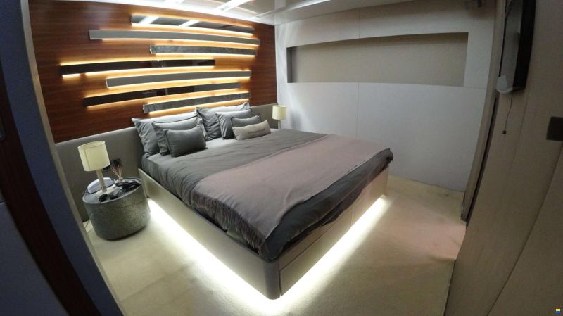 Numarine 102 Flybridge