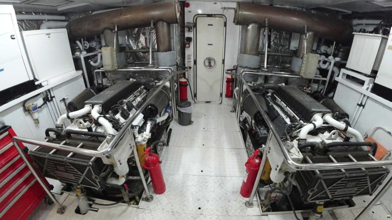 Numarine 102 Flybridge