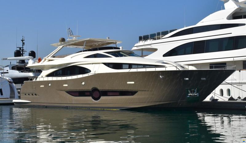 Numarine 102 Flybridge