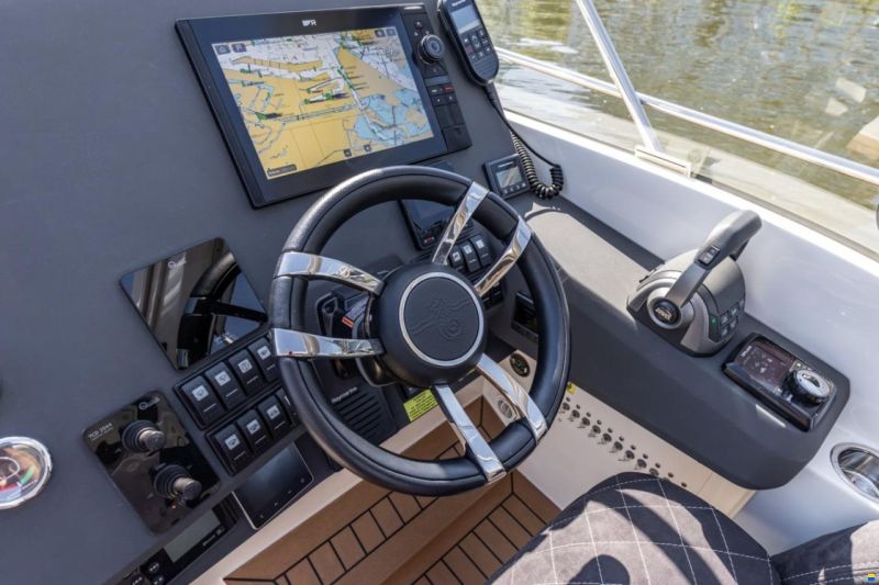 Marex 360 Cabriolet Cruiser