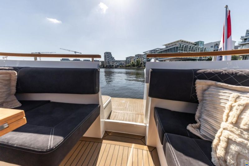 Marex 360 Cabriolet Cruiser