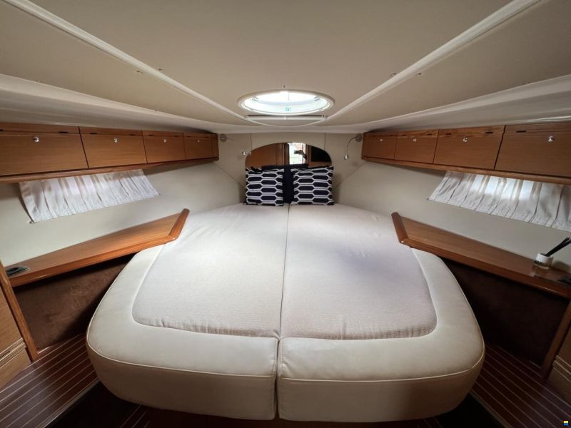 Bavaria 37 HT