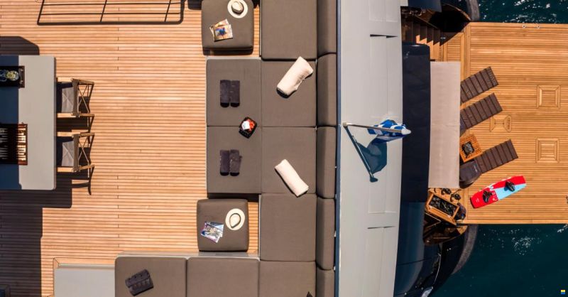 Admiral Yachts 39m