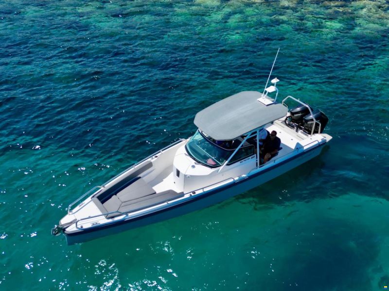 Axopar 28 T-TOP