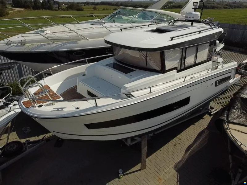 Jeanneau Merry Fisher 895