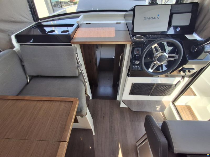 Jeanneau Merry Fisher 895