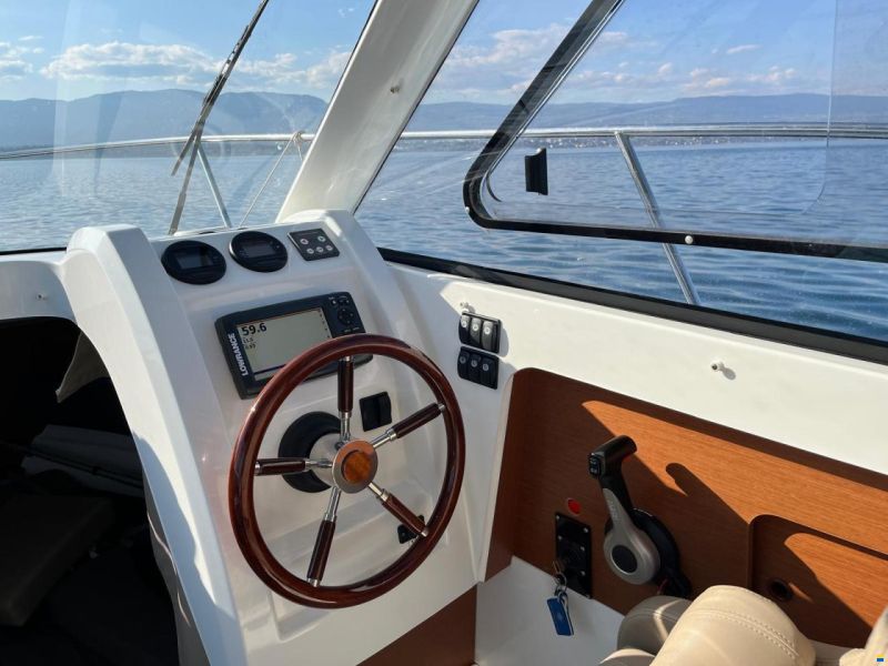 Jeanneau Merry Fisher 645