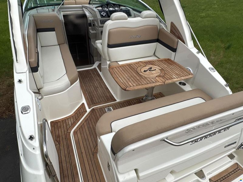 Sea Ray 265 Sundancer
