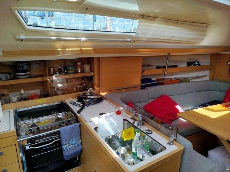 Elan 340