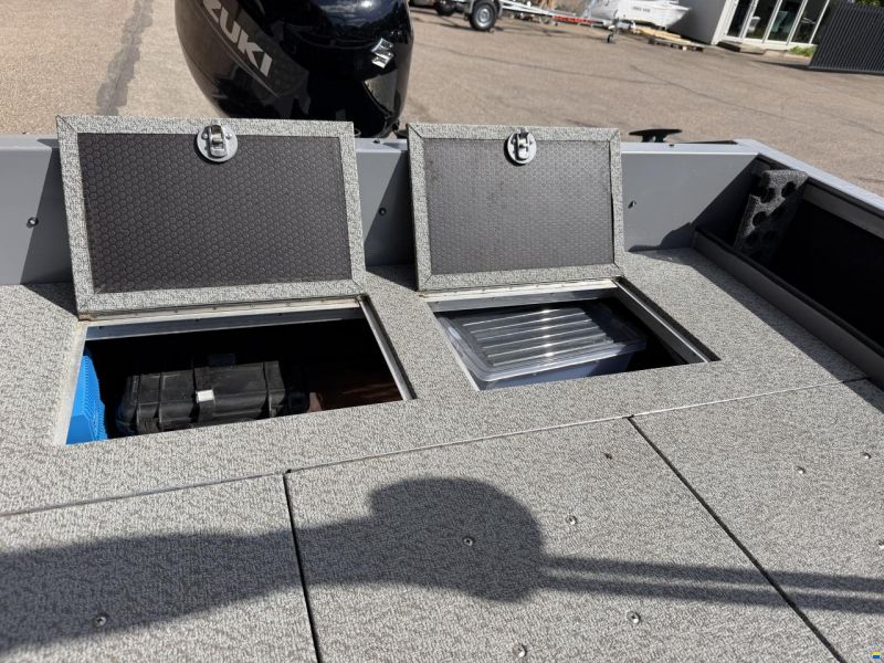 VBoats V50 Fish