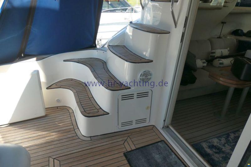 Sea Ray 400 Sedan Fly