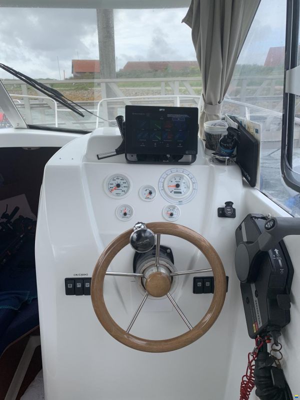 Beneteau Antares 750
