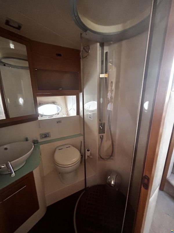 Rodman Muse 44