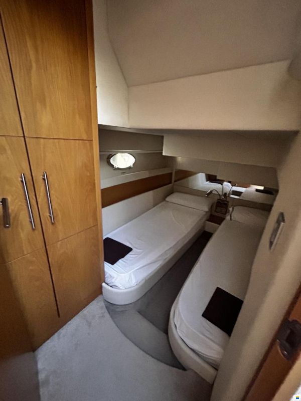 Rodman Muse 44
