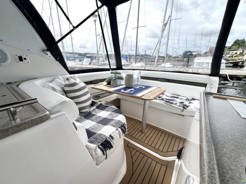 Rinker 280 Express