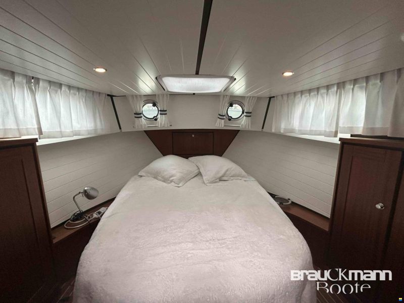 Linssen CLASSIC STURDY 28 SEDAN