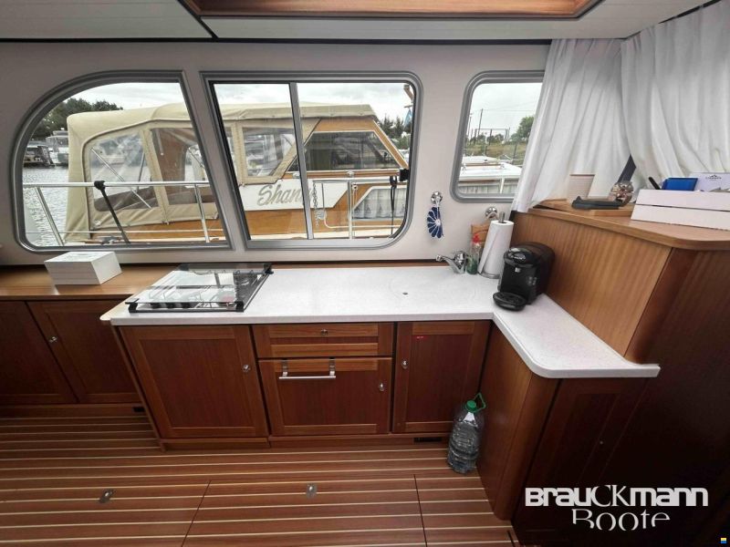 Linssen CLASSIC STURDY 28 SEDAN