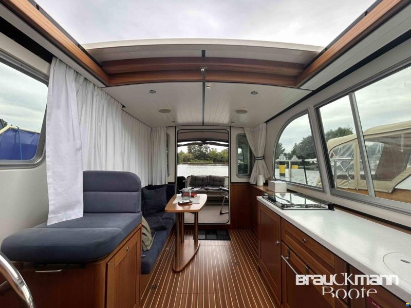 Linssen CLASSIC STURDY 28 SEDAN