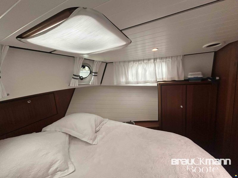 Linssen CLASSIC STURDY 28 SEDAN