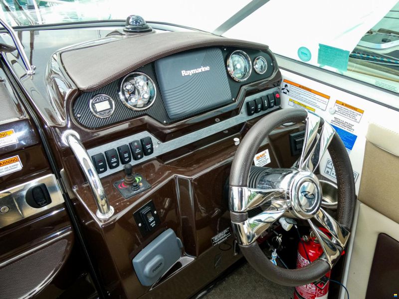 Regal 28 Express